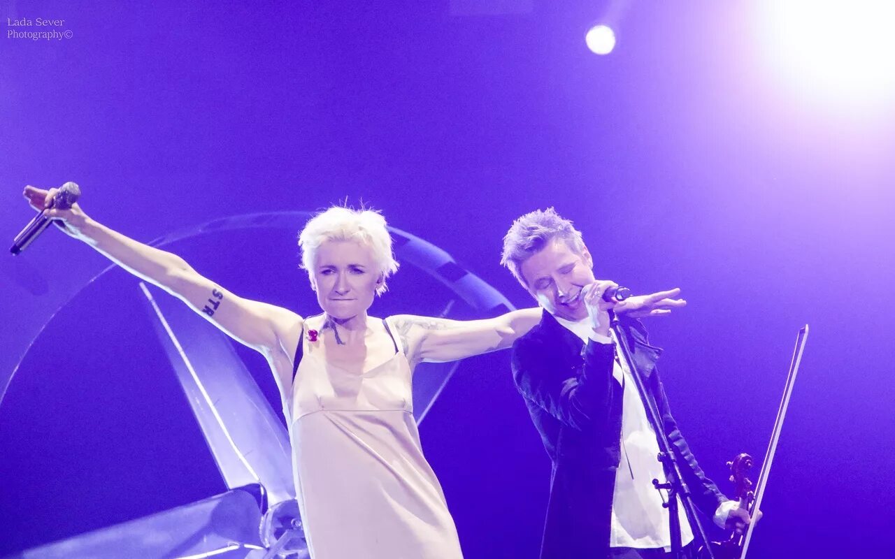 сурганова и арбенина. светлана сурганова 1993. диана арбенина и сурганова. сурганова и арбенина. группа ночные снайперы арбенина и сурганова.