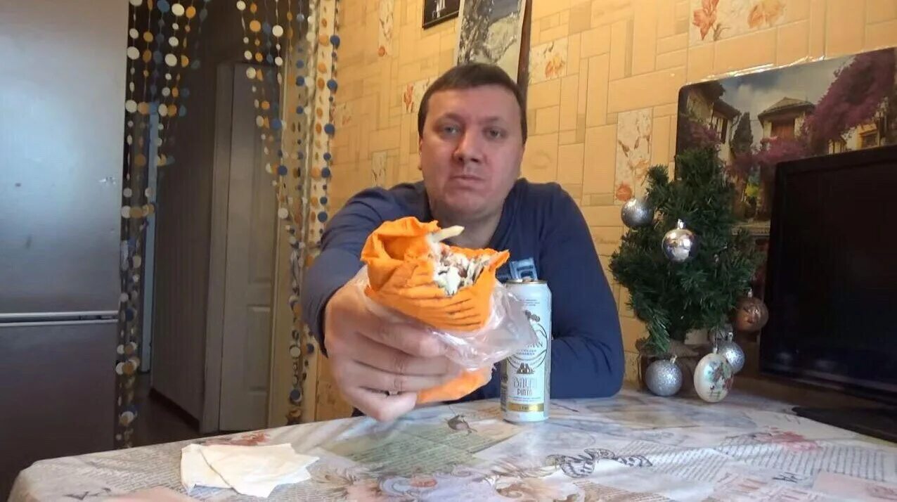 Тц атриум губкин. Михаил степанов губкин фото. Серов степан губкин. Автостанция губкин дзержинского. Степан губкин.