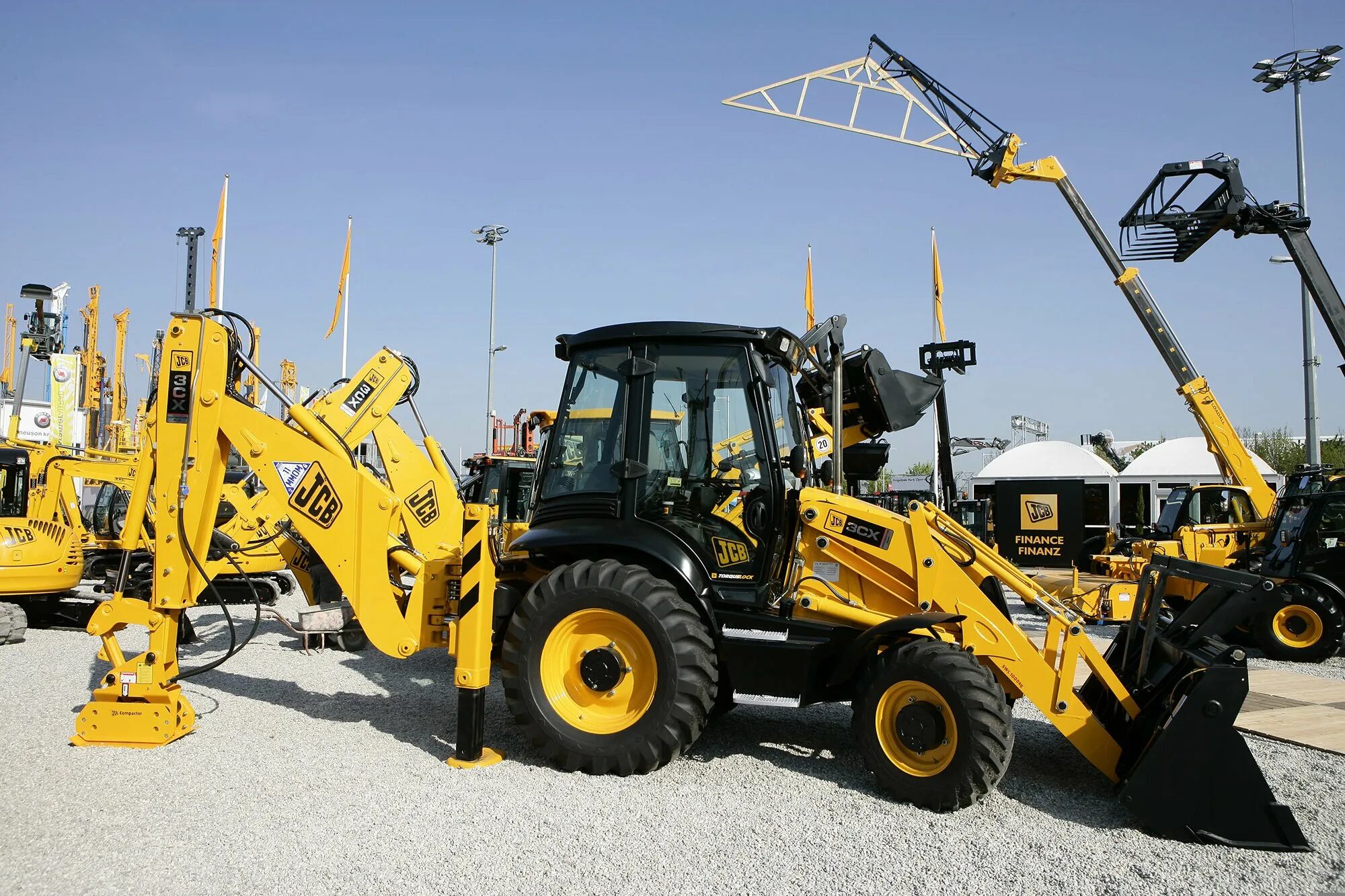 Экскаватор погрузчик jbl 3cx. Экскаватор погрузчик jbc 3cx. Погрузчик jcb 4cx. Jcb 3cx-4ws-sm. Трактор jcb 3.