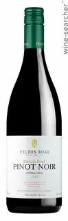 Pinot noir wine