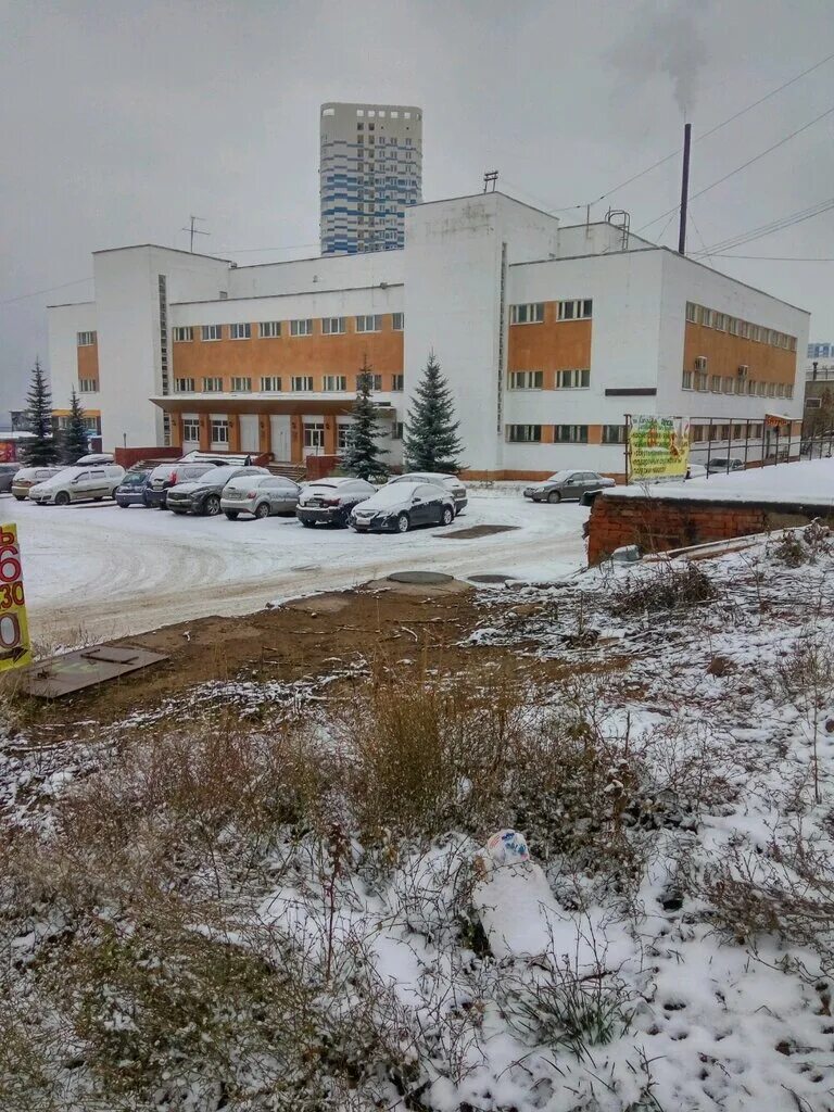 Уфа ул российская 45. Уфа ул российская 45. Российская 45/1 уфа. Аптека ру моздок. Башпотолок уфа.