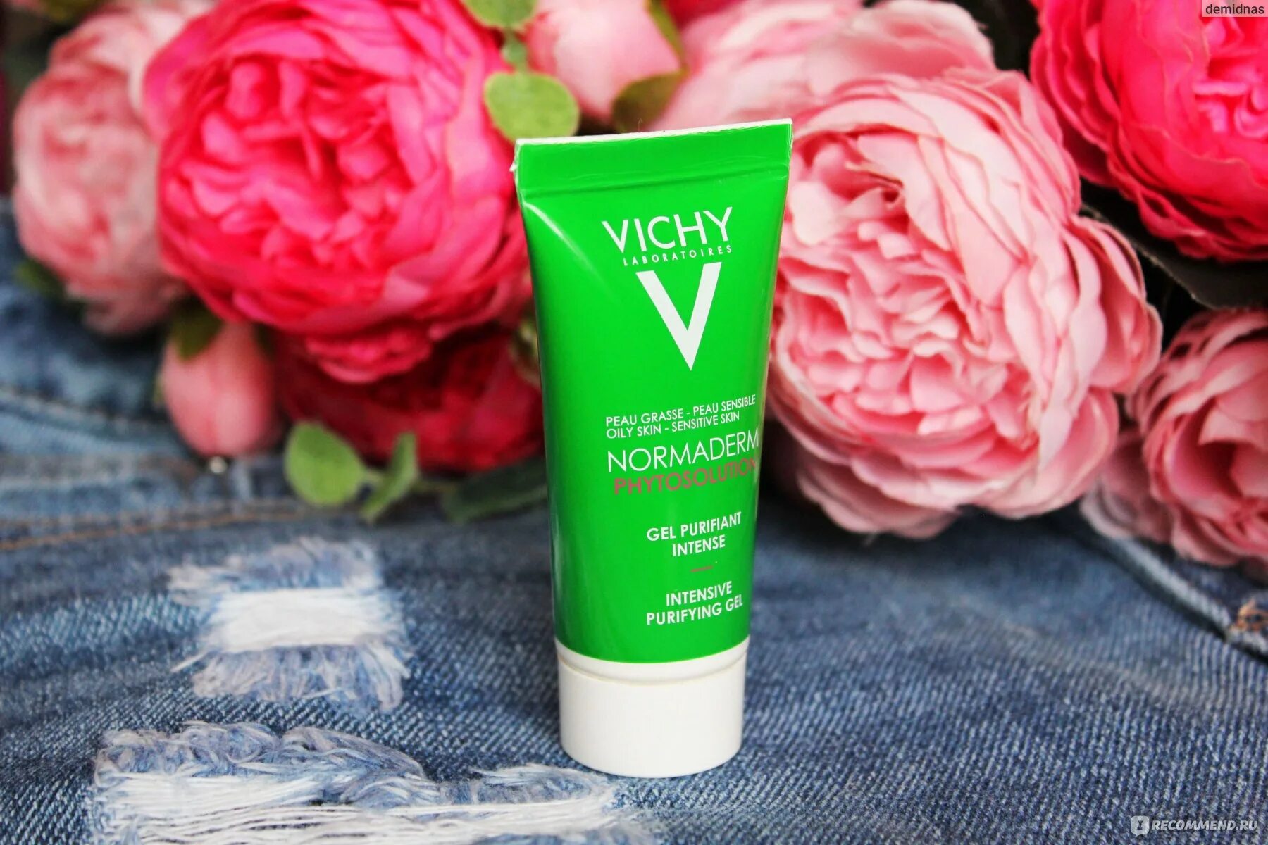 Vichy normaderm phytosolution отзывы. Гель для умывания виши Нормадерм. Виши Нормадерм фитосолюшн гель для умывания. Нормадерм фитосолюшн гель для умывания 15 мл. Виши Нормадерм фитосолюшн гель очищающий д/умывания 200мл.