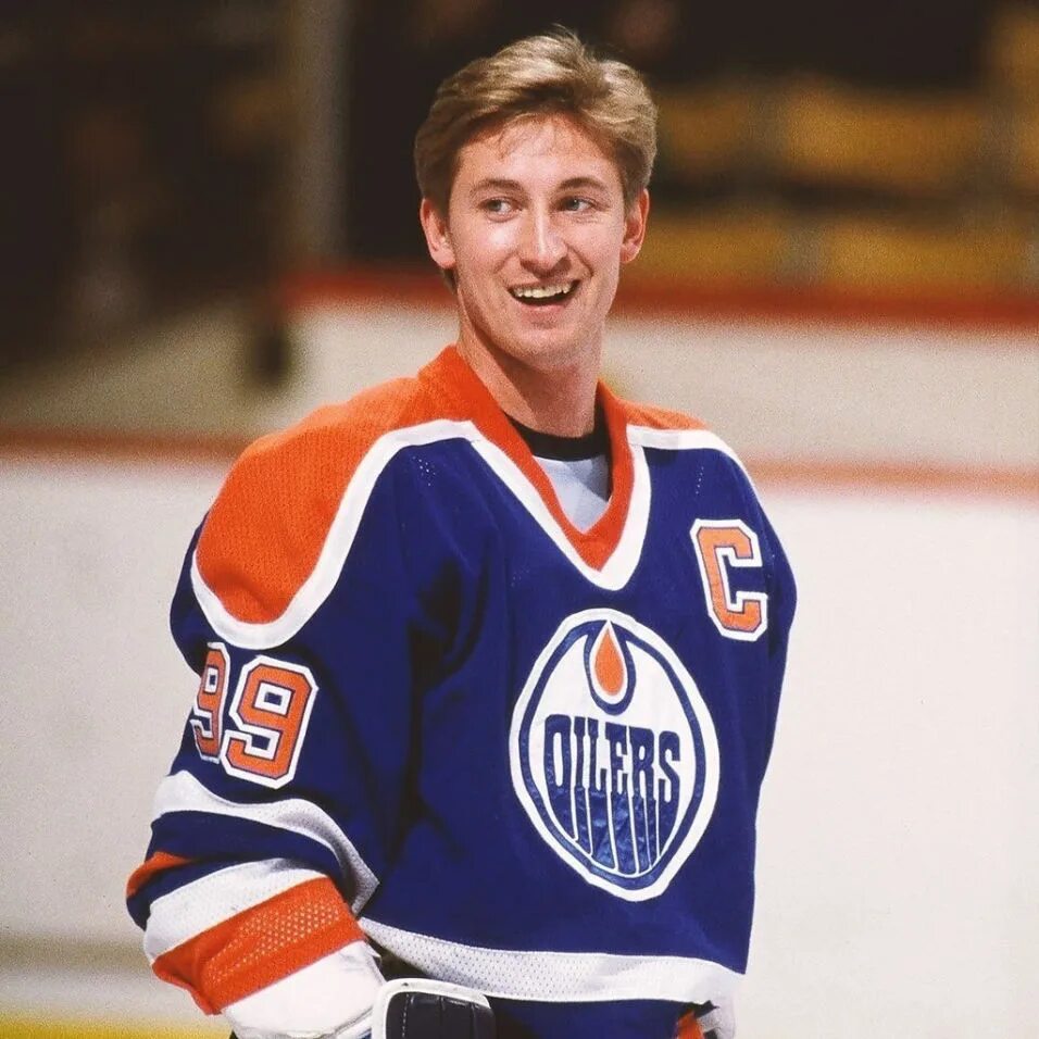 Гретцки сент луис. Уэйн гретцки эдмонтон. Уэйн гретцки хоккеист. Уэйн гретцки эдмонтон ойлерз. Уэйн гретцки хоккеист.