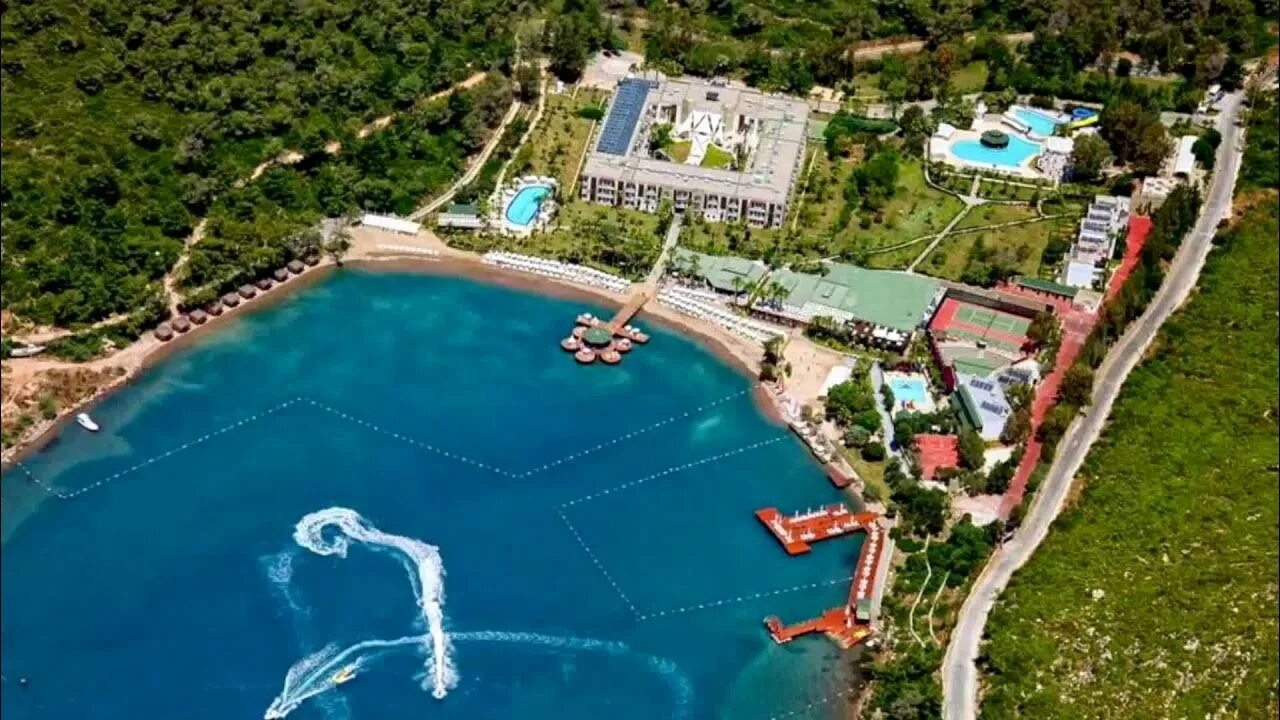 Crystal green bay resort 5 турция бодрум. Кристалл грин бодрум. Crystal green bay resort spa отзывы. Грин бэй резорт бодрум. Турция кемер отель улусой кемер холидей клаб.