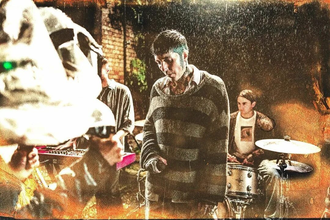 Better than you thought. Bring me the Horizon Post Human Survival Horror 2020. Bring me the Horizon Teardrops. Sleepwalking bring me the Horizon. Teardrops клип.
