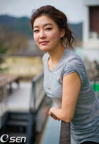 Joo hee. Пак чжин хи. Park joo hee. Чу хи. Пак чу-хён.