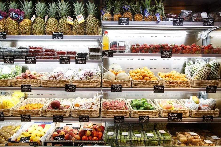 бутики одежды в риме. Conad супермаркет. итальянские магазины с доставкой. итальянские витрины магазинов одежды 2023. римини магазины.