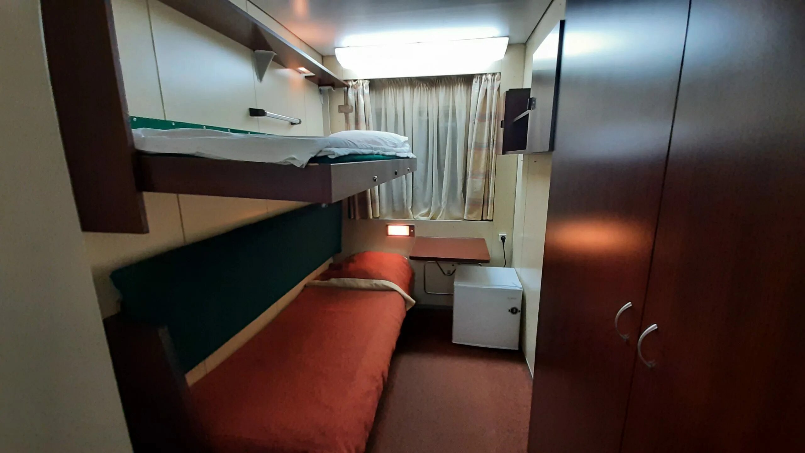 теплоход владимир маяковский каюты. теплоход владимир маяковский 2022. теплоход владимир маяковский каюты полулюкс. теплоход маяковский 2024. теплоход владимир маяковский 2022.