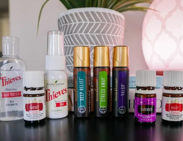 Аромакарты young living. Диффузор для эфирных масел young living. Эфирное масло тивс. Living essences. Young living эфирные масла.
