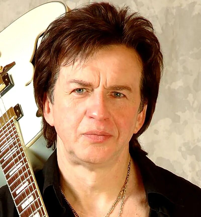 левшин александр леонидович. юрий антонов в молодости. вардан маркос скрипач. тимур ведерников. юрий антонов.