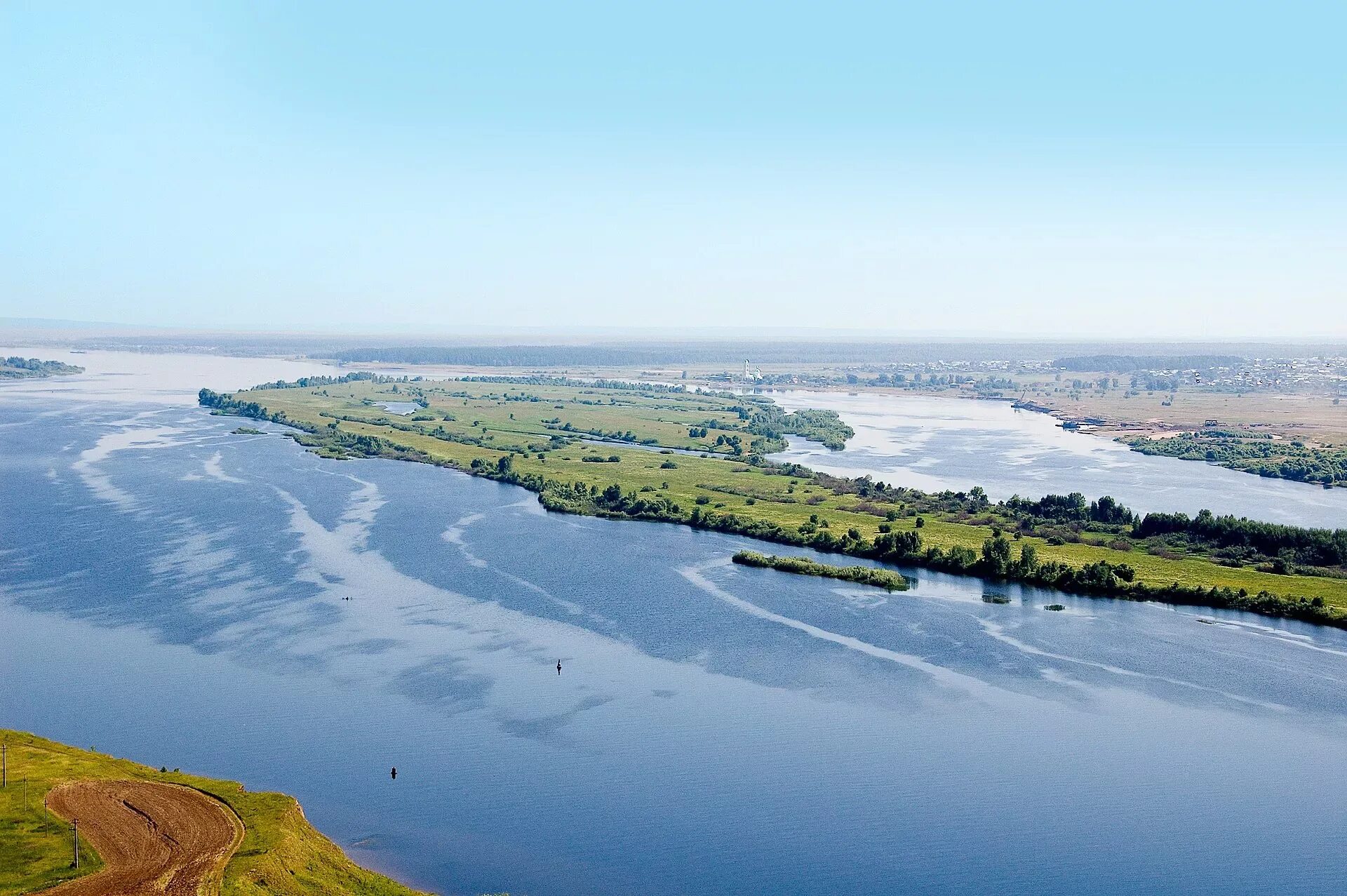 Кама сток. Река Кама в Татарстане. Кама Николо Березовка. Река Кама Воткинское водохранилище. Река Кама Николо Березовка.