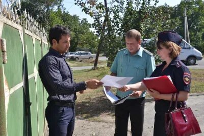 Судебные приставы михайловск ставропольский. Полиция Новопавловск Ставропольский край. Приставы город Новопавловск. Приставы города Георгиевска Ставропольского.