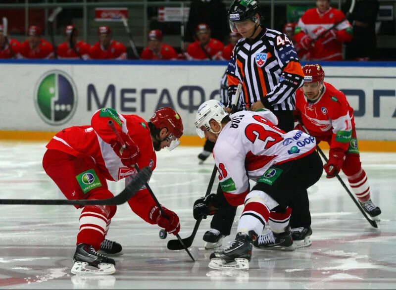 кхл 2013 2014. кхл 2013 2014. полет шайбы. Khl 2013 игра. кхл 2013 2014.