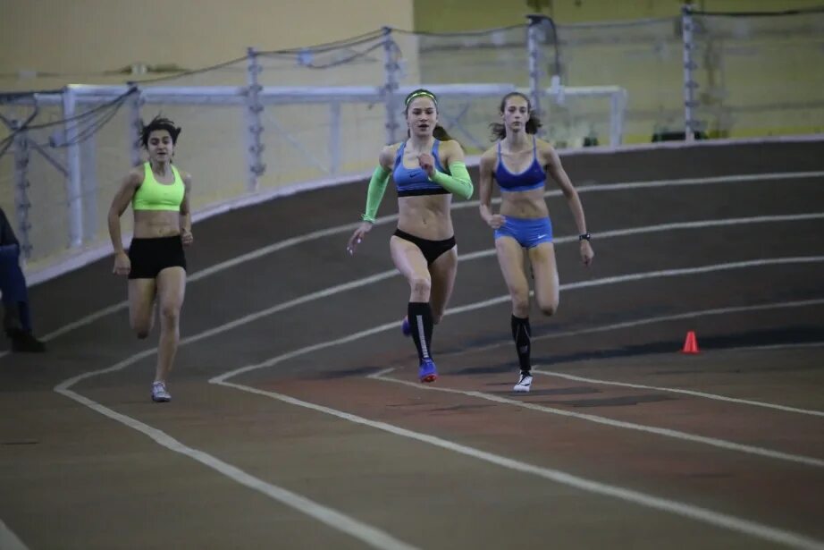 Тренеры по легкой атлетики в хабаровске. Легкая атлетика хабаровск. Легкая атлетика хабаровск. Легкоатлеты. Лёгкая атлетика хабаровск.