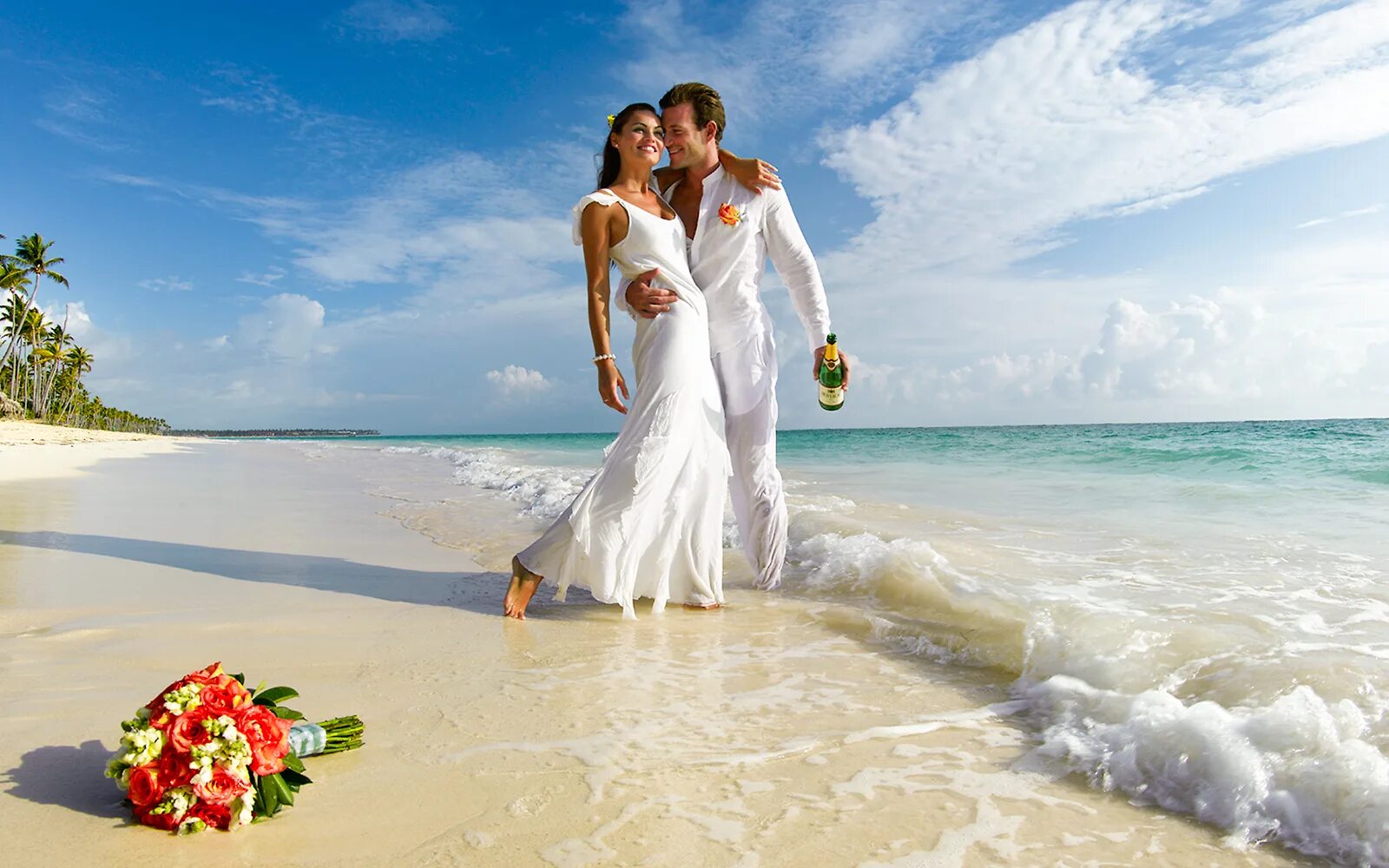 Свадьба на берегу моря. Свадьба у океана. Красивая свадьба на море. Свадьба на острове. Предложение на берегу океана
