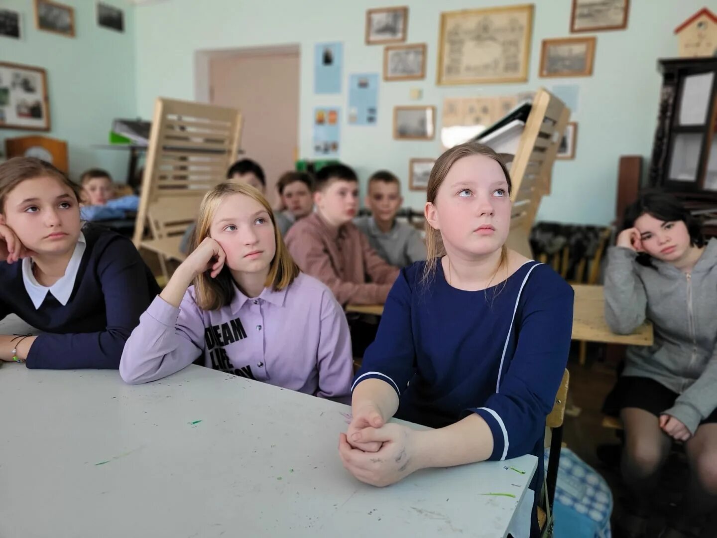 594 школа московского района спб. Ученики 3 класса александровской школы 2022 2023 года. 4а класс школа 1101 2023. Школа номер 1 железноводск выпускной 2023 год. 5 б класс 2023 год.