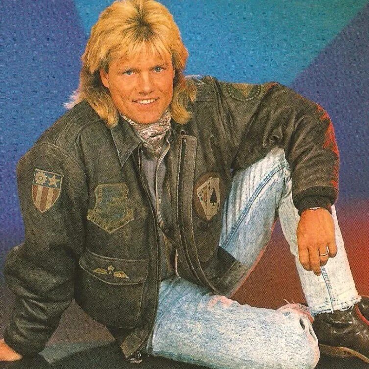 Blue system little system. Дитер болен. Dieter Bohlen в молодости. Дитер болен 1988. Дитер болен 1993.