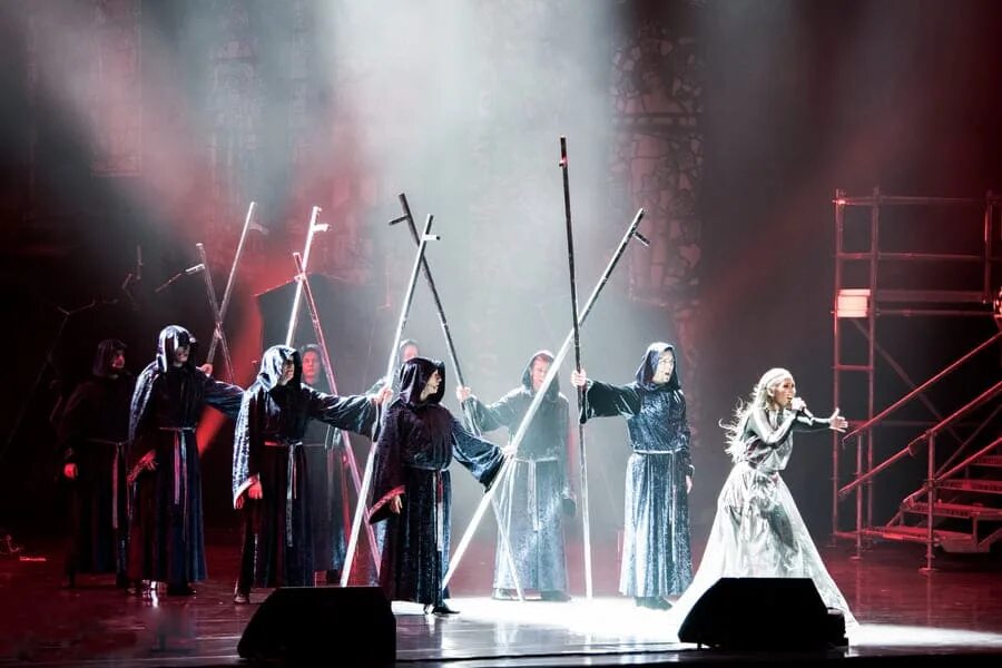 Шоу "mirror of enigma" gregorian opera. Энигма грегориан шоу. Ksana enchanted voices. Музыкальное шоу «mirror of enigma»,. Mirror of enigma отзывы.