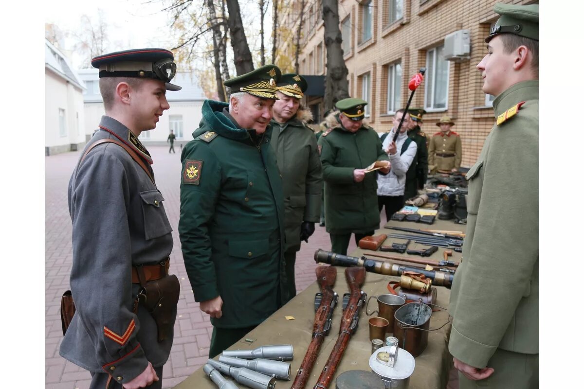 Военно политическое управление мо рф. Полковник Сидоров ВУМО. Полковник Гусев ГВПУ.