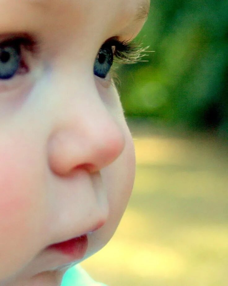Baby eye песня. Blue eyed Baby. Nice Baby. Baby Photography Blue. Blue Eyes Baby photos.