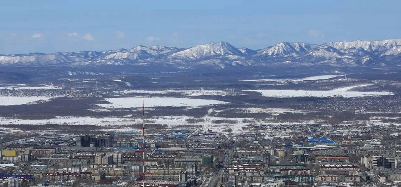 Сахалинск фото. Южно-Сахалинск. Сахалинская область город Южно-Сахалинск. Центр города Южно-Сахалинска. Южно-Сахалинск столица Сахалинской области.