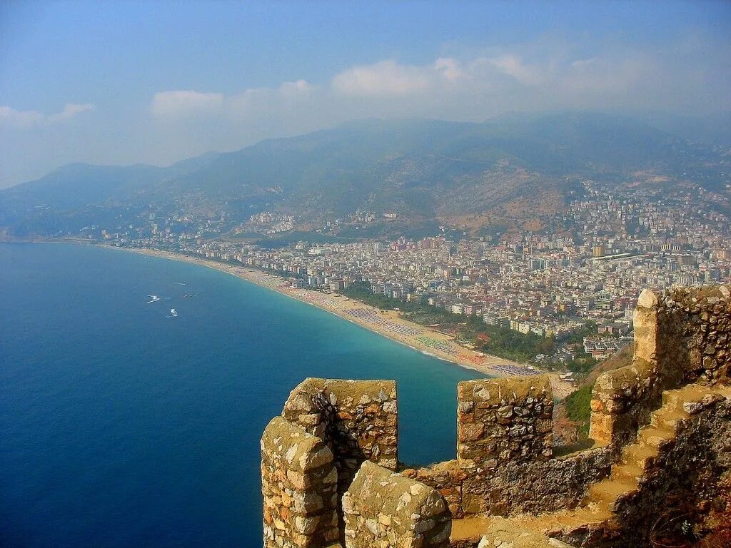 Махмутлар турция. Аланья (турция). Аланья (турция). Аланья турция центр города. Аланья (турция).