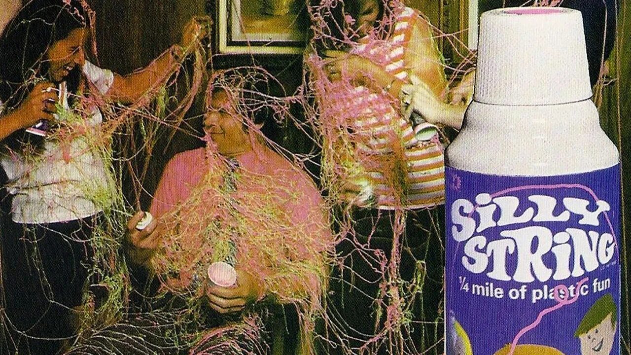 Silly string