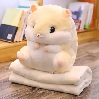 Мягкая игрушка с пледом
