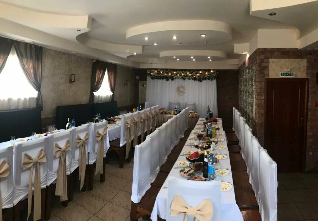 Кафе камин полевской. Звенигород кафе камин. Камин волгодонск старый город. Кафе усадьба арзамас. У камина малоярославец.