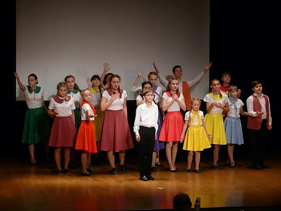 школьный театр юные таланты. номинации в военно патриотическом конкурсе. социально-культурный центр с спасское. конкурсы литературно музыкальных композиций. конкурсы литературно музыкальных композиций.