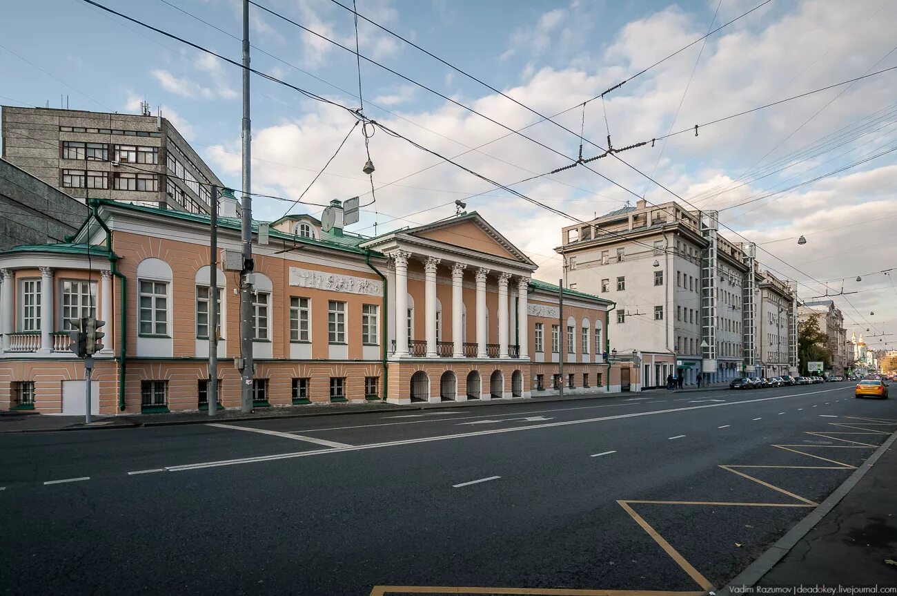 Особняк Муравьева-апостола на старой Басманной. Старая Басманная флигель Муравьевых-апостолов. Усадьба Муравьева апостола в Москве. Москва Старая Басманная 23 усадьба Муравьевых.