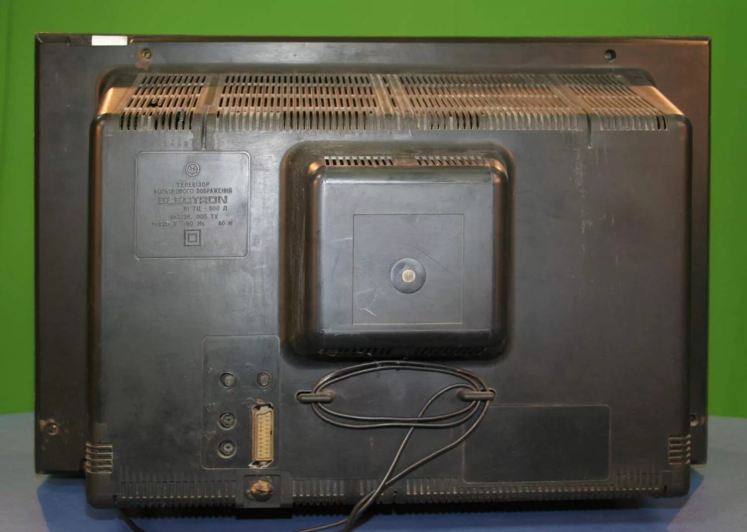 телевизор ссср сзади. телевизоры старого типа. телевизор березка 212. телевизор рекорд 346. Philips 14pt.