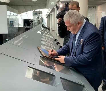 Космонавты саратова
