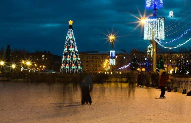 Площадь куйбышева самара зимой каток. Каток на площади славы самара. Каток на площади славы самара. Самара площадь куйбышева каток на куйбышева. Самара площадь куйбышева каток на куйбышева.