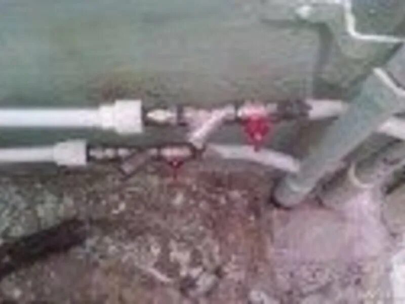 Как подсоединить полипропиленовую трубу к в. Полипропиленовая врезка в трубопровод. врезка в полипропиленовую трубу. врезка крана в полипропиленовую трубу. врезка куска полипропилена в водопровод.
