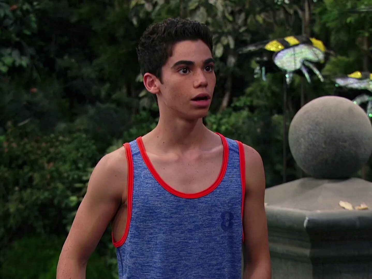 Boy topic. Cameron Boyce. Cameron Mica Boyce. Камерон бойс Джесси. Миссис Флетчер Камерон бойс.