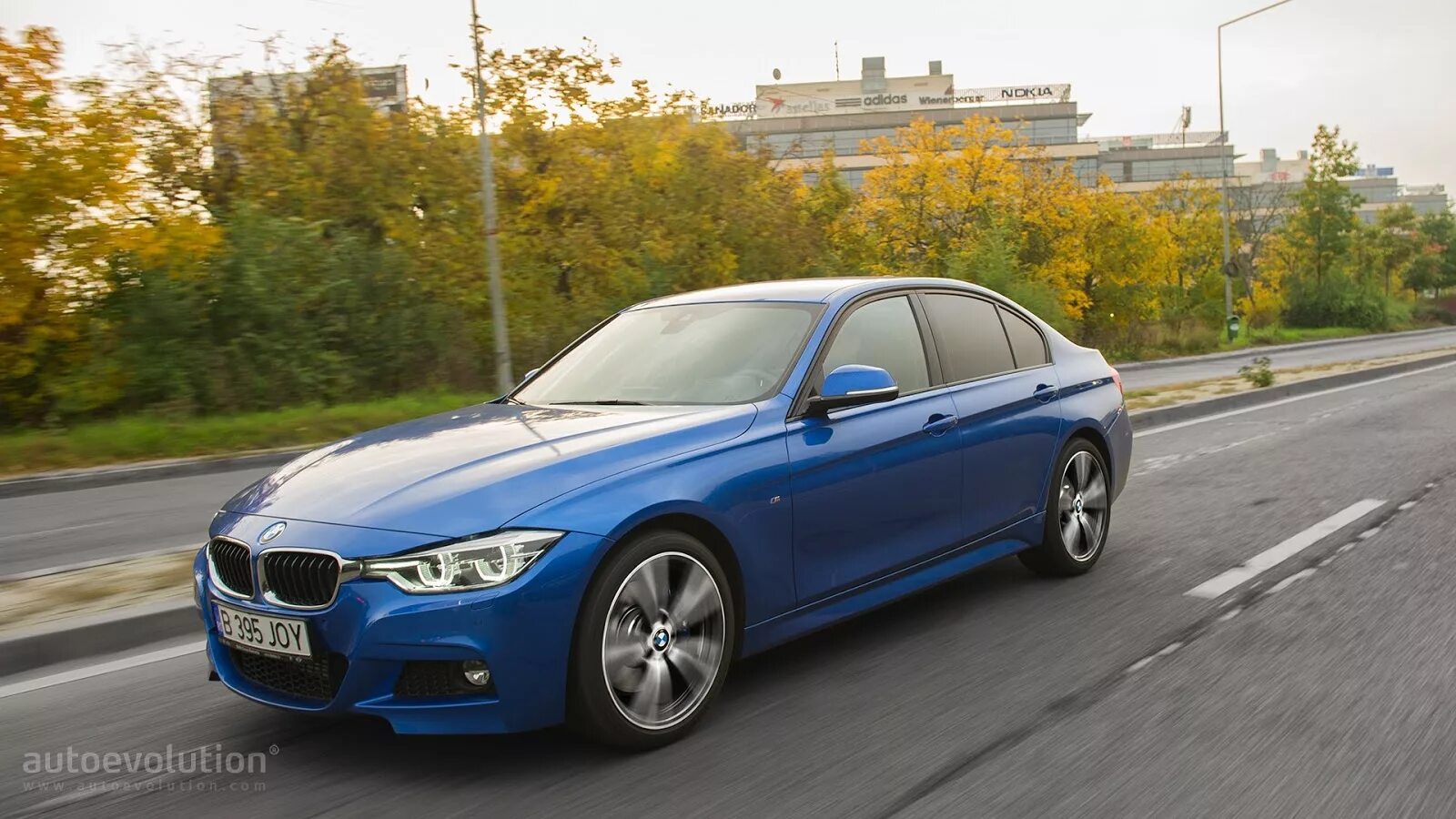 Скандал вокруг BMW продолжает "разгораться"