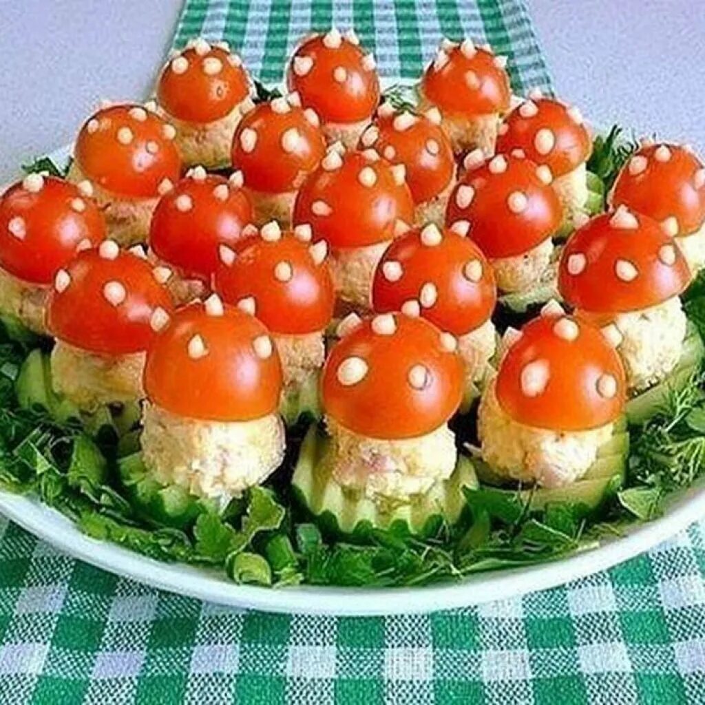 Закуски. Закуски на праздничный стол. Закуски на новый год. Необычные закуски
