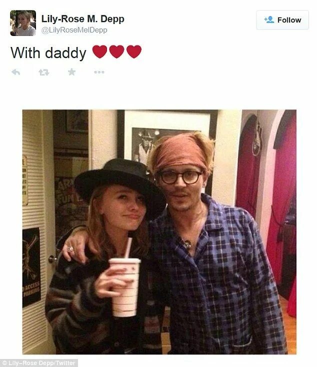 Знает ли дочь. Джонни Депп и его дочь. Джонни Депп с дочкой.