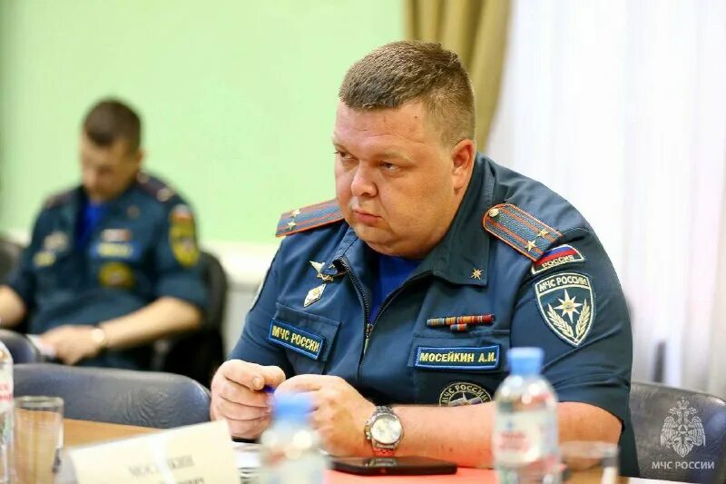 Евгений учаев мчс. Онд истра мчс. Ронпр мчс москва. Пресс служба мчс вао. Совещание мчс.