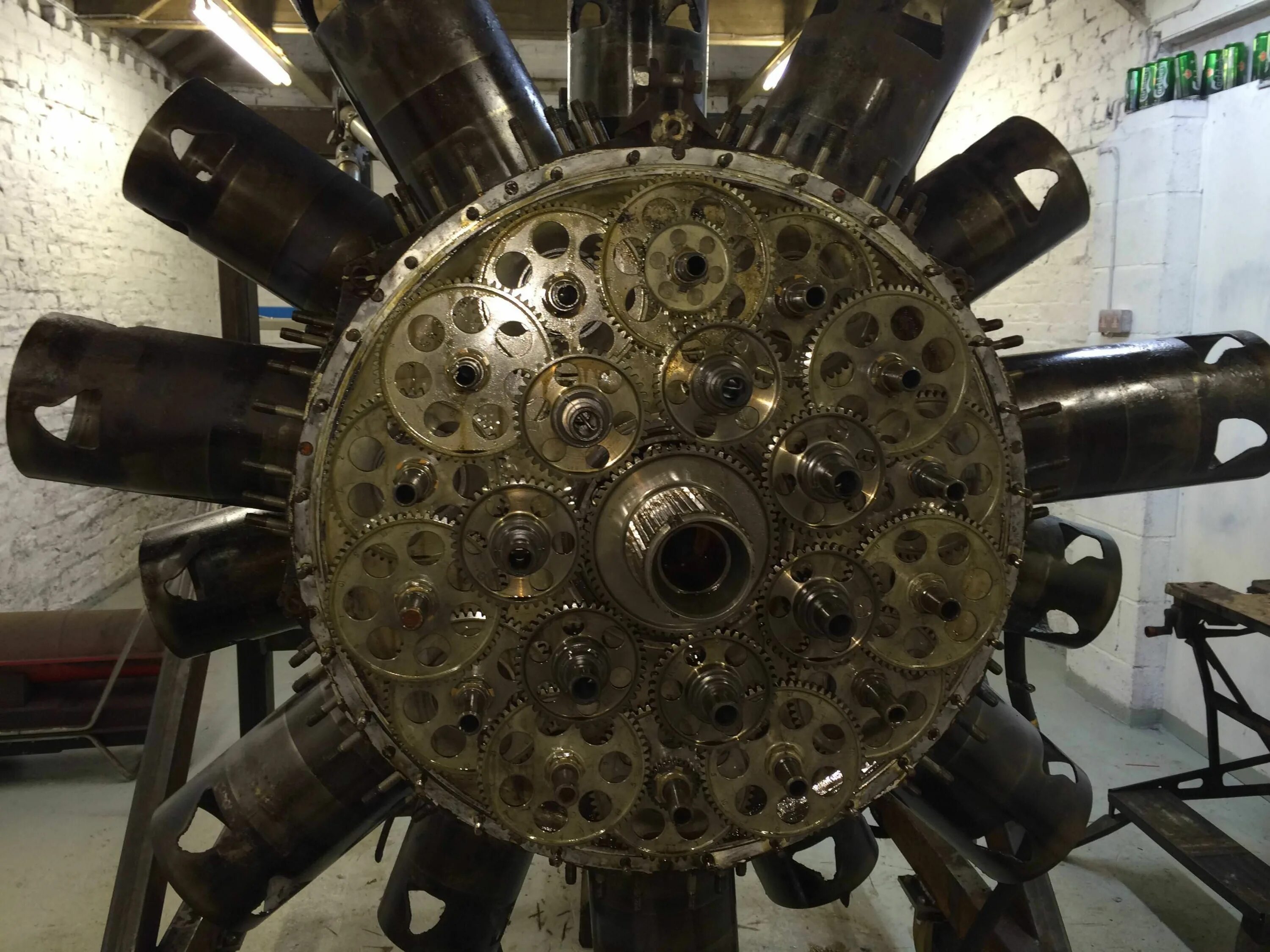 Radial engine. Бристоль геркулес двигатель авиационный. 7 цилиндровый звездообразный двигатель. поршневой радиальный мотор м11. 28-цилиндровый двигатель pratt whitney aircraft engine.
