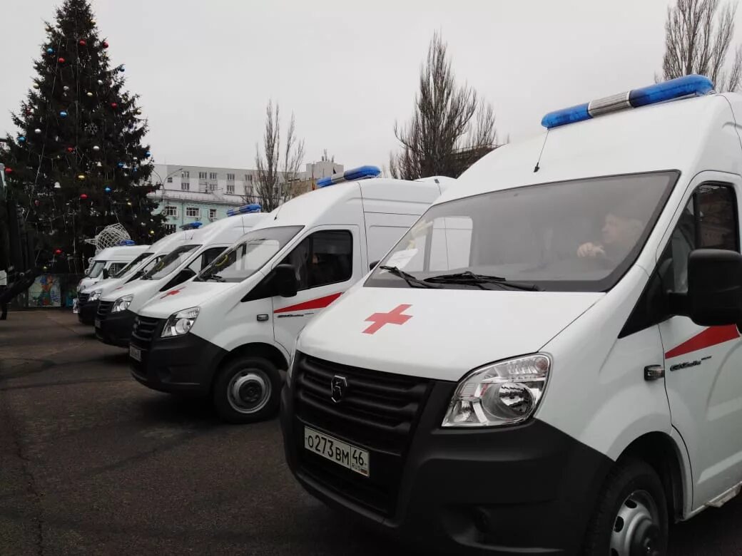 Курская скорая медицинская помощь. Автомобили скорой медицинской помощи города курска. Курская станция скорой помощи. Станция скорой медицинской курск. Скорая медицинская помощь курск.