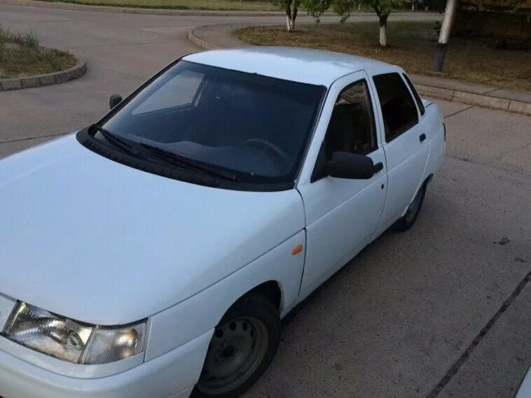 ваз 2110 белая тонированная. ваз 2110 белая 1999. ваз 2110 богдан белая тонированная. ваз 2110 белая. ваз 2110 богдан белая.