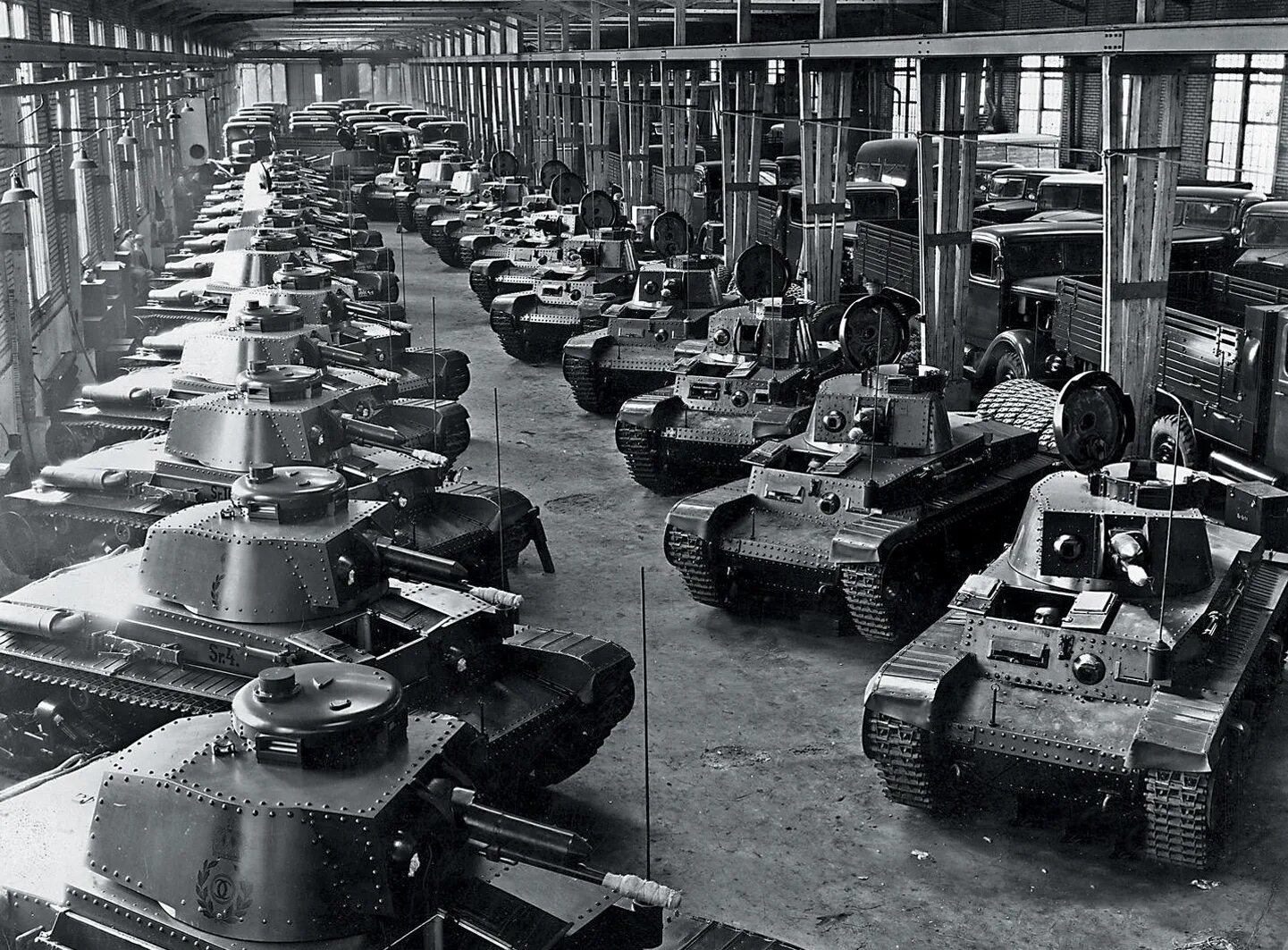 Танковый завод 1941 Germany. Танковый завод 1914 Германия. Немецкий танковый завод 1942. Танковая промышленность