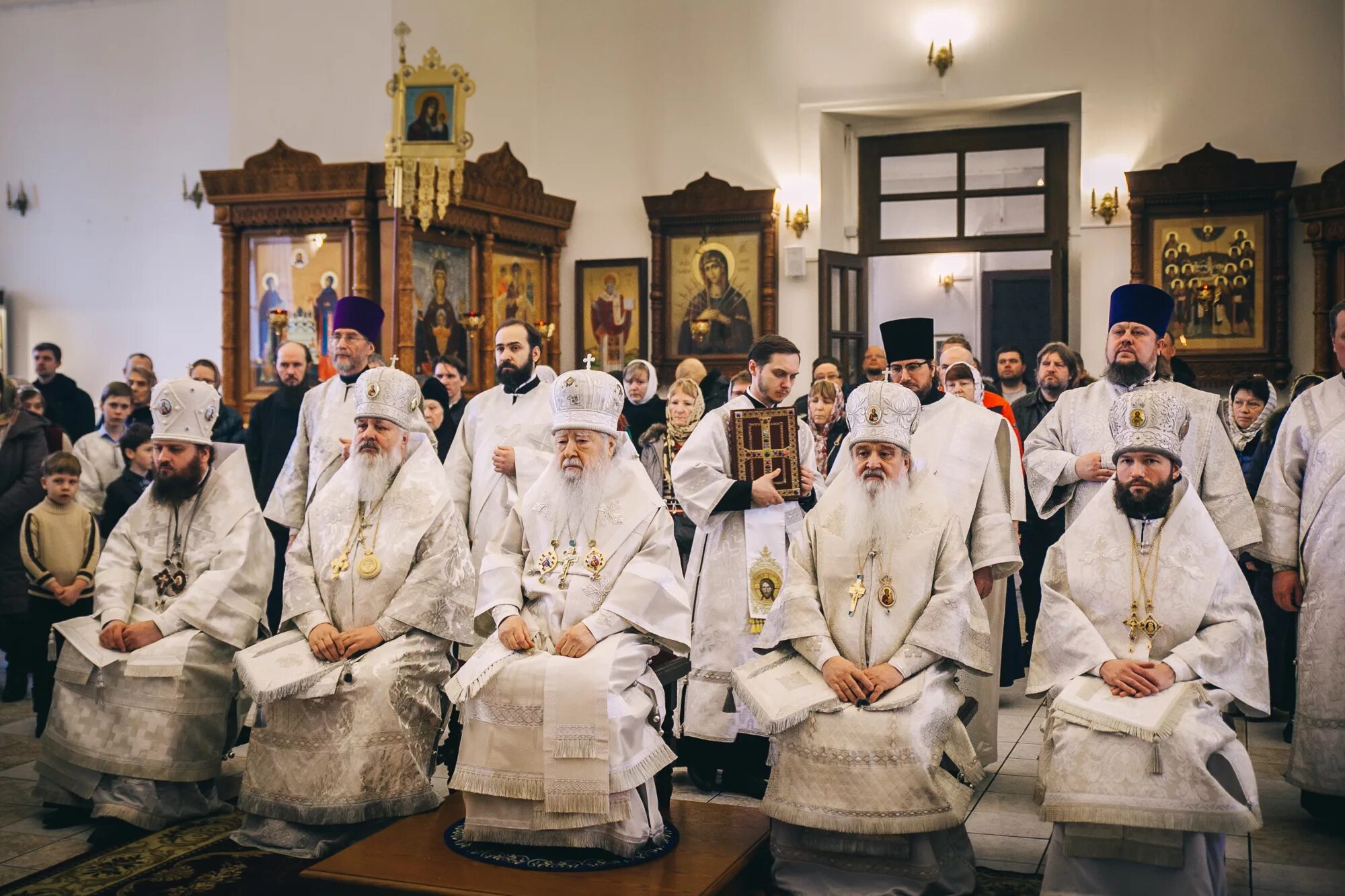 Московская епархия русской православной. Ювеналий архиепископ Григорий Можайский. Архиепископ Григорий Чирков. Григорий Можайский архиепископ фото. Епископы Московской епархии.