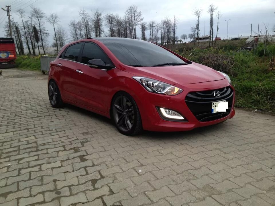 Солярис 30. Хендай солярис i30. hyundai solaris i30 хэтчбек. hyundai i30 красный. хендай солярис ай 30 хэтчбек.