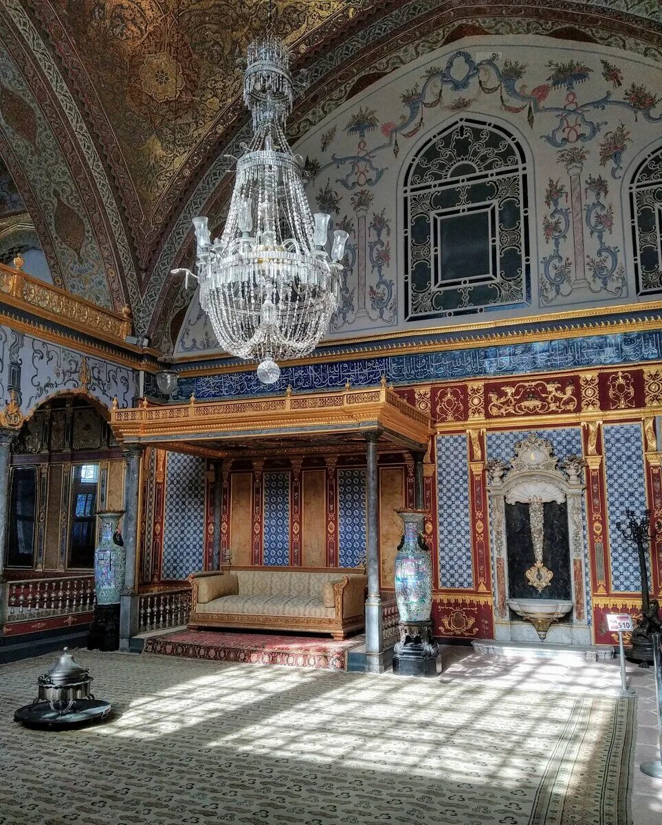 Где живут султаны. Музей дворца Топкапы. Турция дворец Султана Сулеймана.