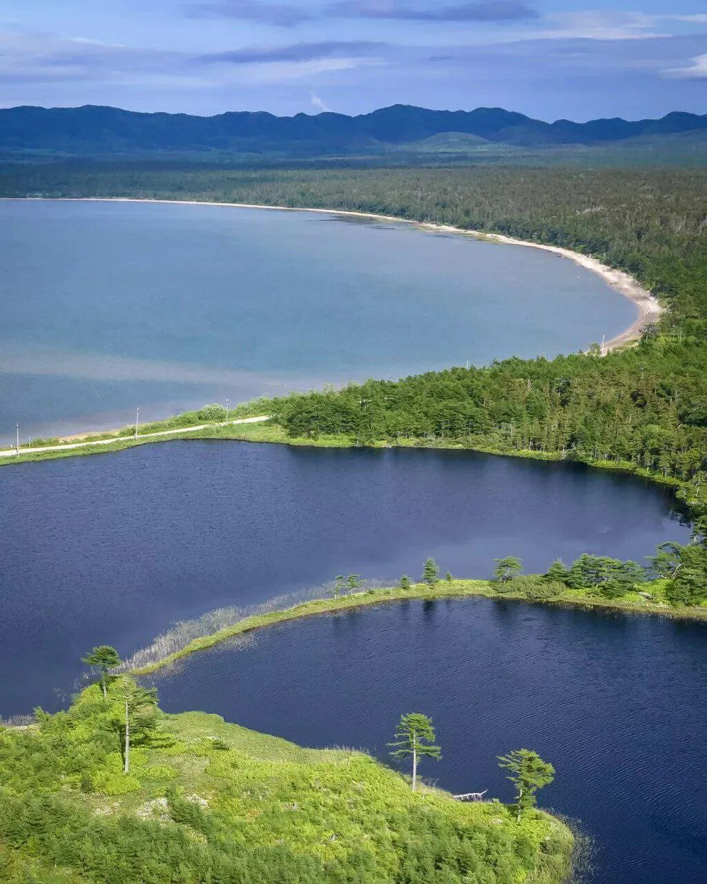 бирюзовые озера сахалин новиково. озеро баргузинское сахалин. бирюзовые озера сахалин новиково. водохранилища сахалин. бирюзовые озера сахалин новиково.