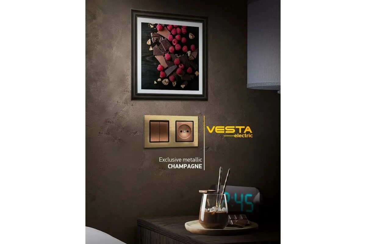 Розетка Vesta. Розетка Vesta-Electric Exclusive Champagne Metallic двойная заземлением. Реверсивный выключатель Vesta Electric Exclusive Champagne Metallic fvk050206bsh. Vesta electric