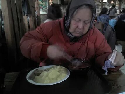 Старые голодные женщины